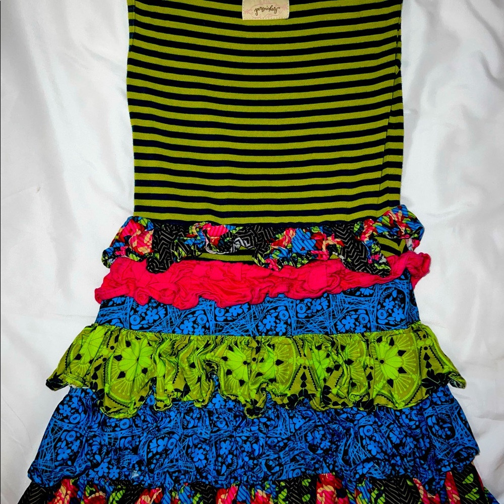 Girls boutique Persnickety Clothing ruffle dress size 6